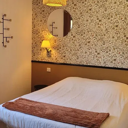 Chez Fouchs - D'hotes Bed & Breakfast 3*
