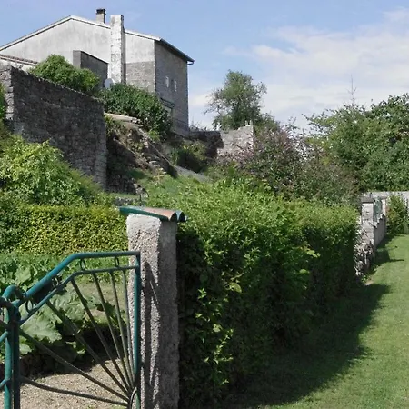 Chez Fouchs - D'hotes Bed & Breakfast 3*