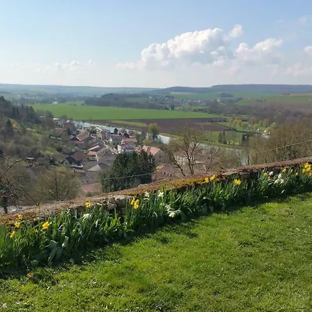 Chez Fouchs - D'hotes Dun-sur-Meuse