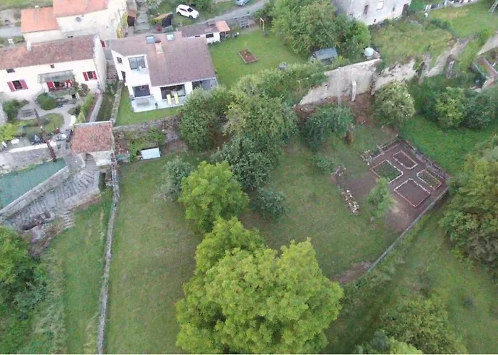 Bed & Breakfast Chez Fouchs - D'hotes Dun-sur-Meuse