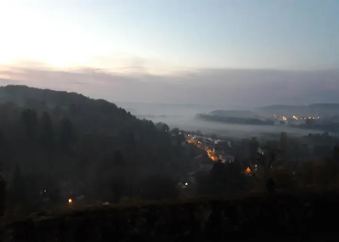 Chez Fouchs - D'hotes Bed & Breakfast 3*